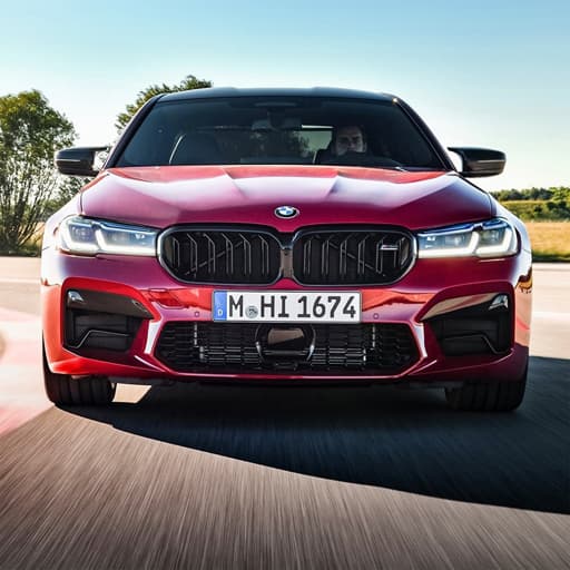لغز المنافسة BMW M5